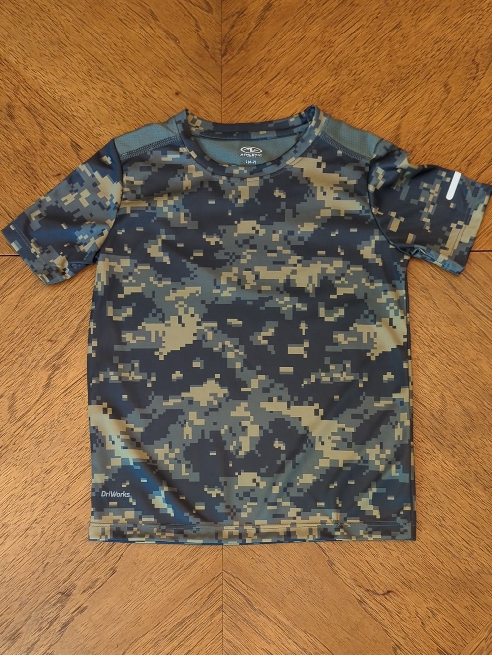 Kids' Camo Performance Tee